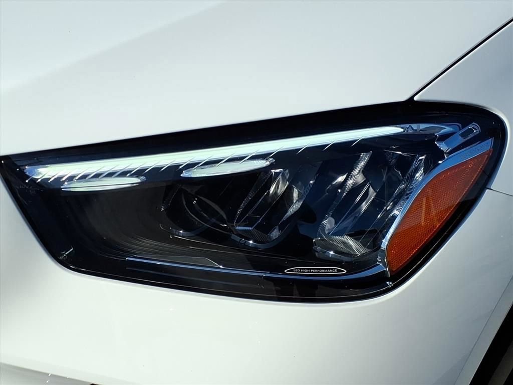 Used 2024 Mercedes-Benz GLE 350 4MATIC w/ Winter Package image 11