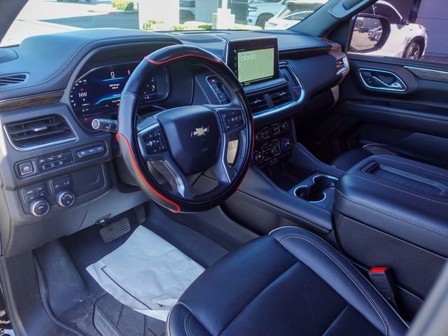 Used 2024 Chevrolet Suburban Premier image 12