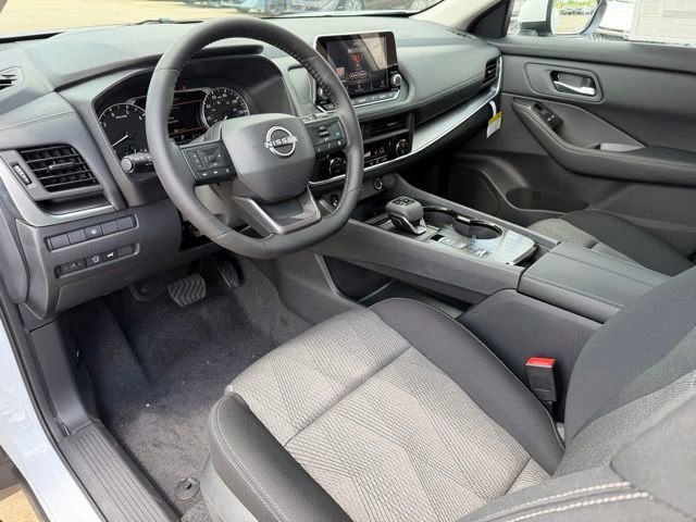 New 2026 Nissan Rogue SV FWD image 12