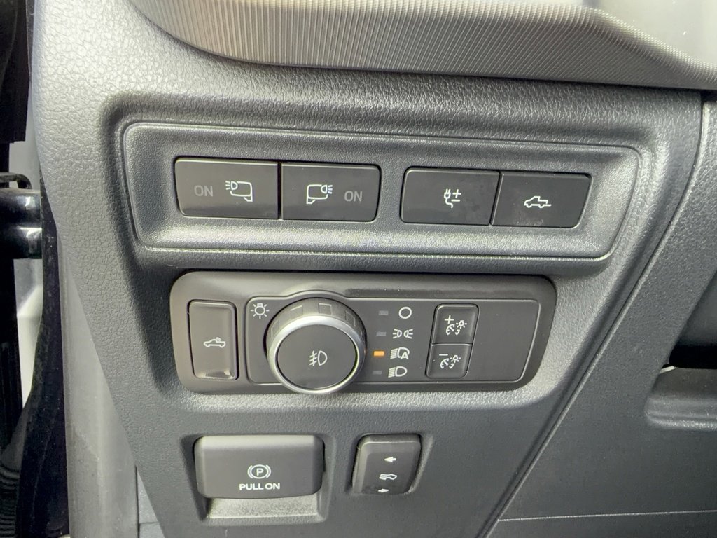 Certified 2022 Ford F150 Raptor w/ Equipment Group 801A High image 29