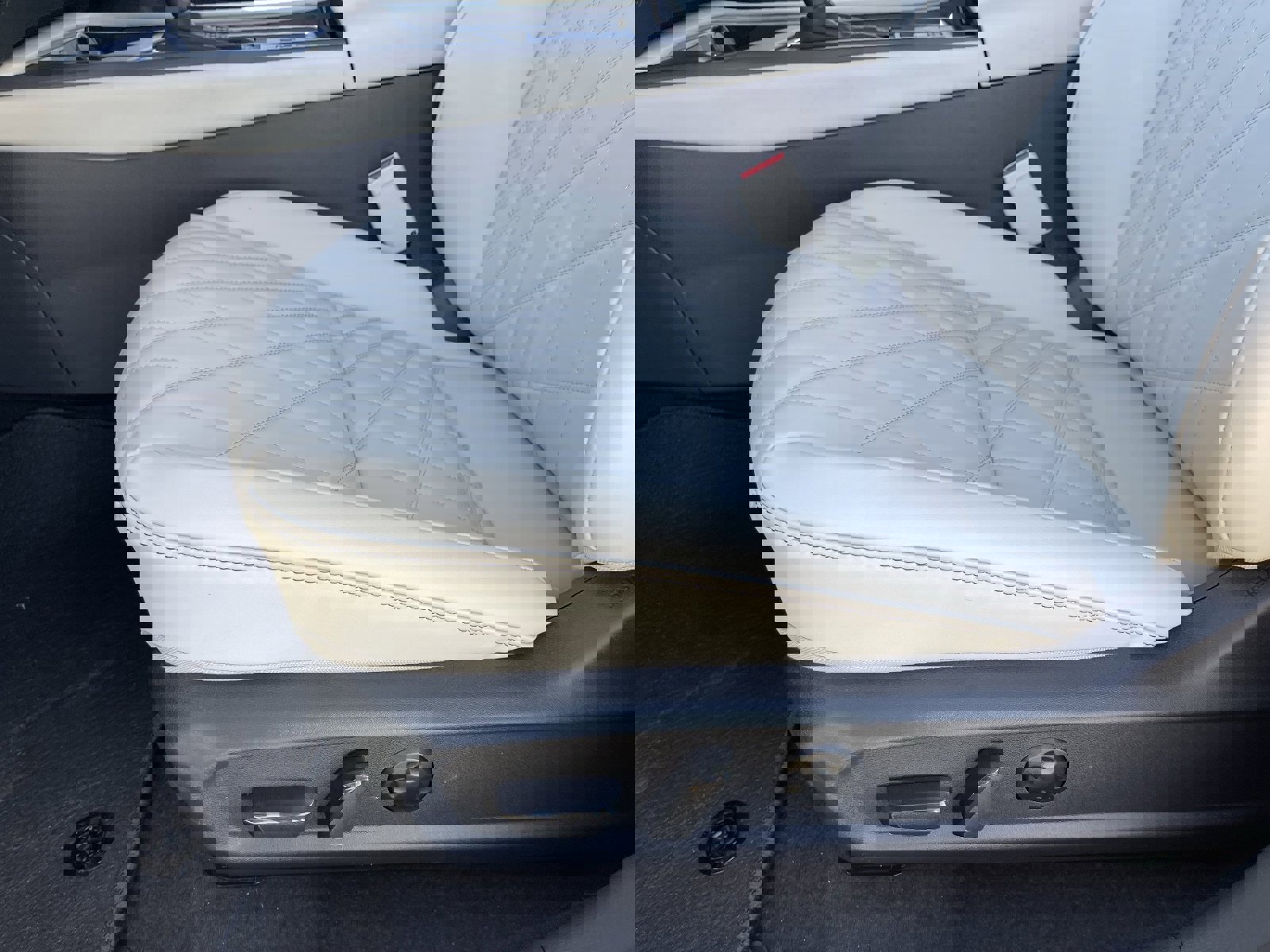 New 2026 Nissan Sentra SL w/ Floor Mat Package image 22