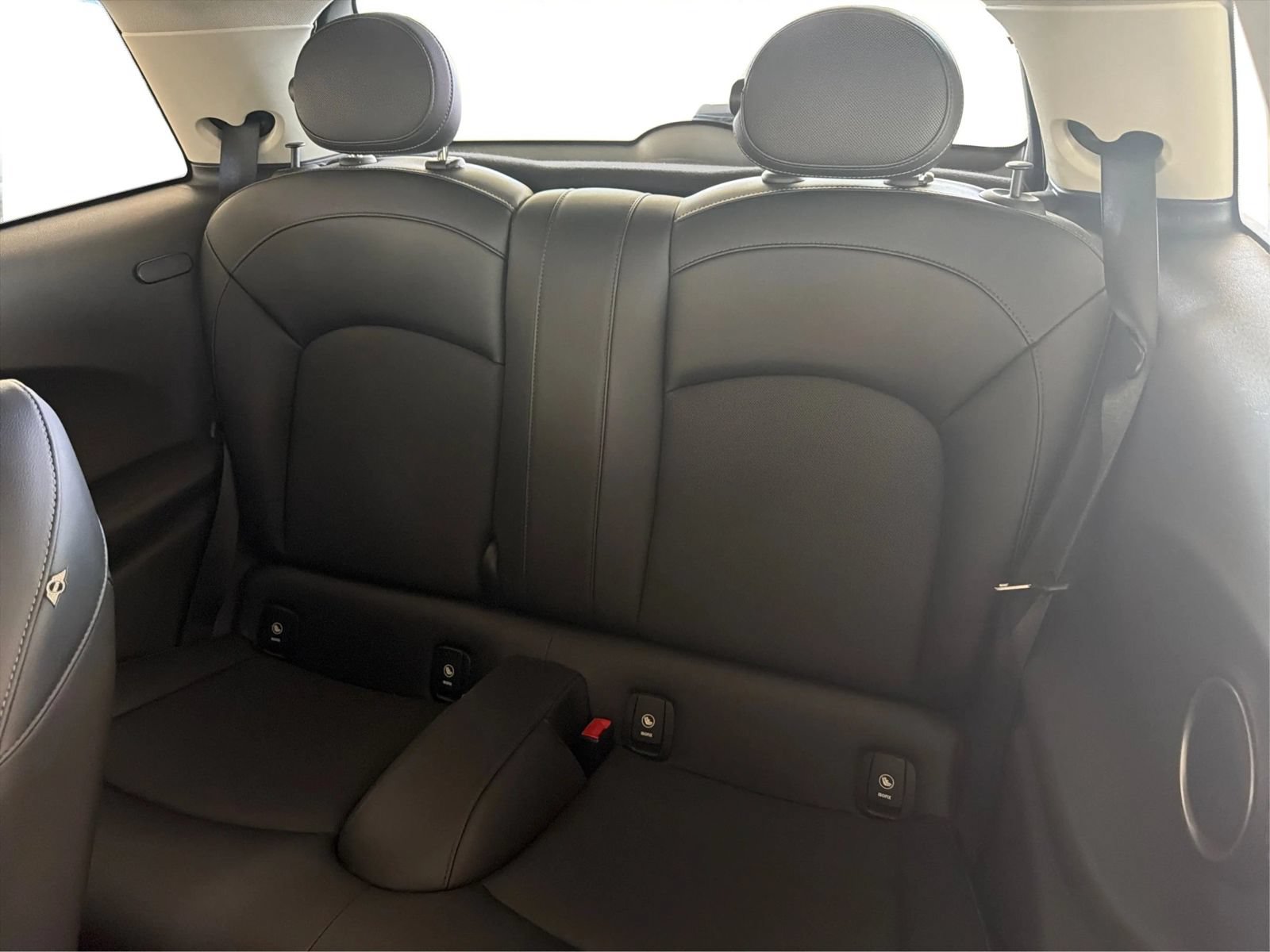 Used 2015 MINI Cooper S FWD image 10