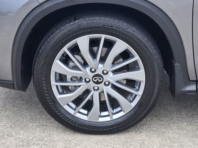 Certified 2025 INFINITI QX50 Pure AWD/4WD image 8
