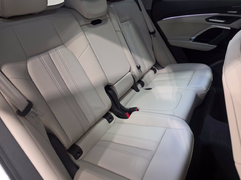New 2026 Audi Q5 Premium Plus AWD/4WD image 12