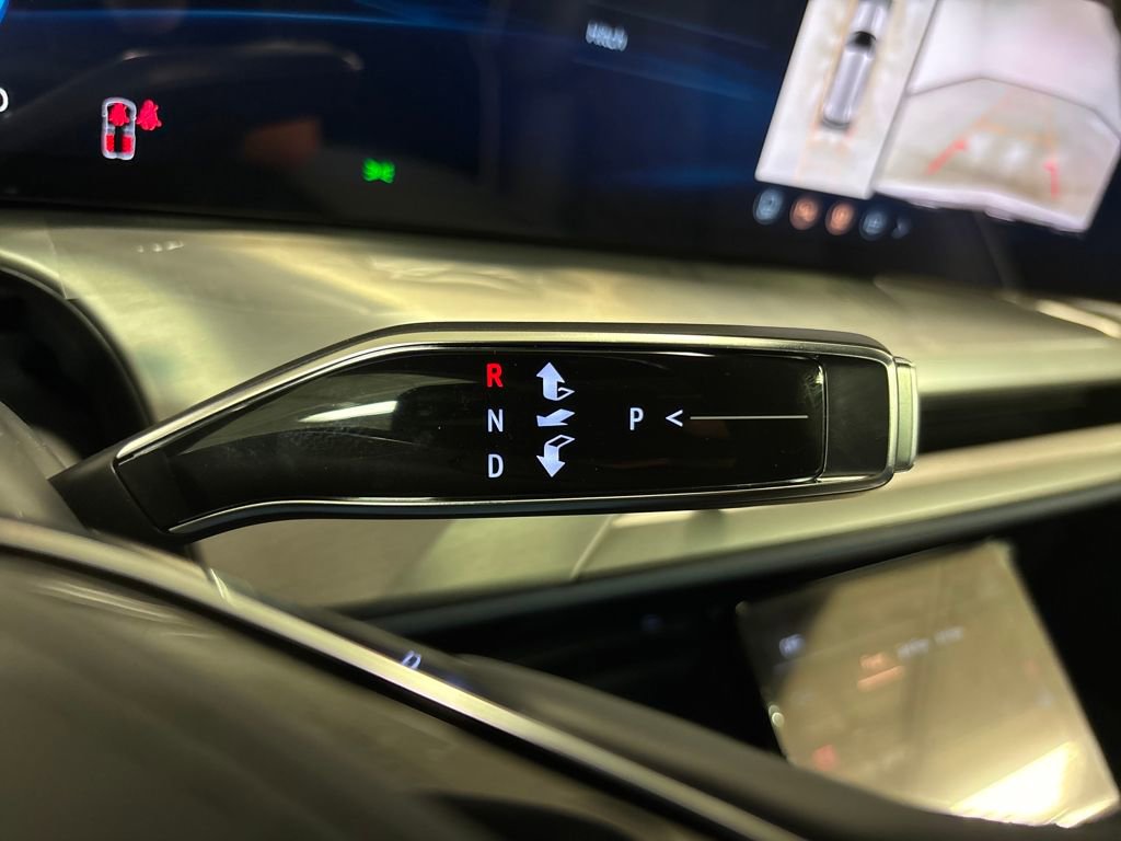 New 2026 Cadillac Vistiq Premium Luxury image 39