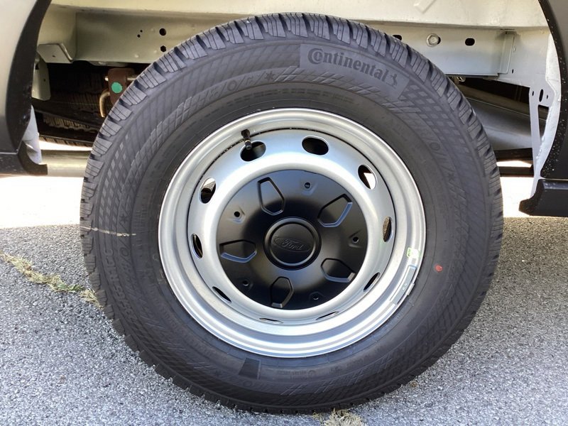 New 2025 Ford Transit 250 Low Roof image 9