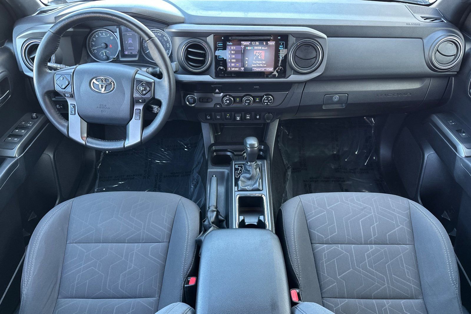 Used 2019 Toyota Tacoma TRD Sport w/ Technology Package image 14