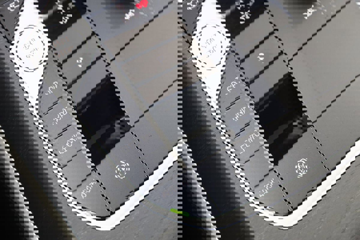 Used 2023 BMW 330e xDrive w/ Premium Package image 28