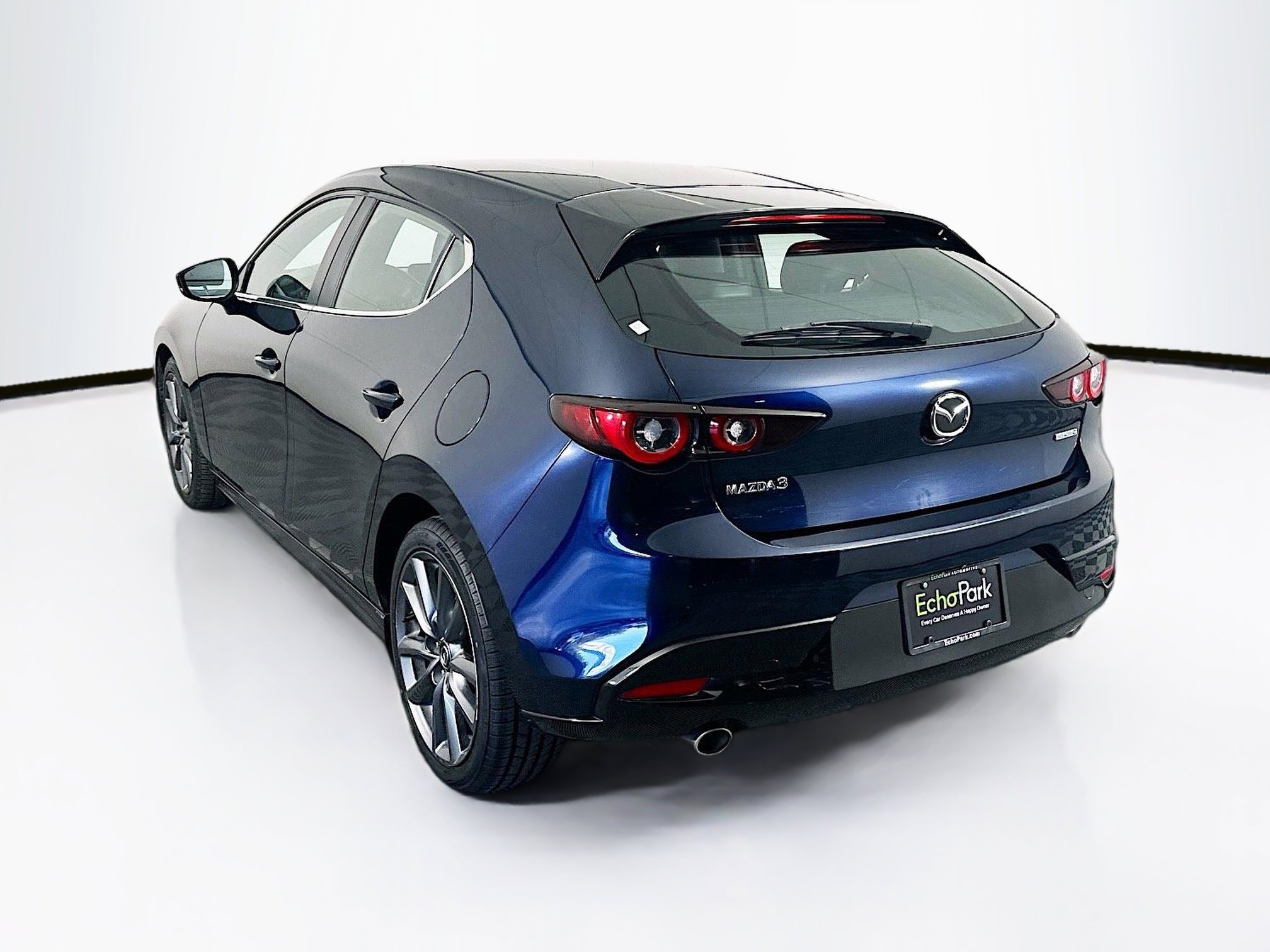 Used 2022 MAZDA MAZDA3 s FWD image 5