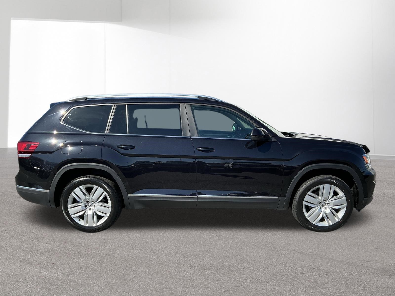 Used 2019 Volkswagen Atlas SEL AWD/4WD image 2