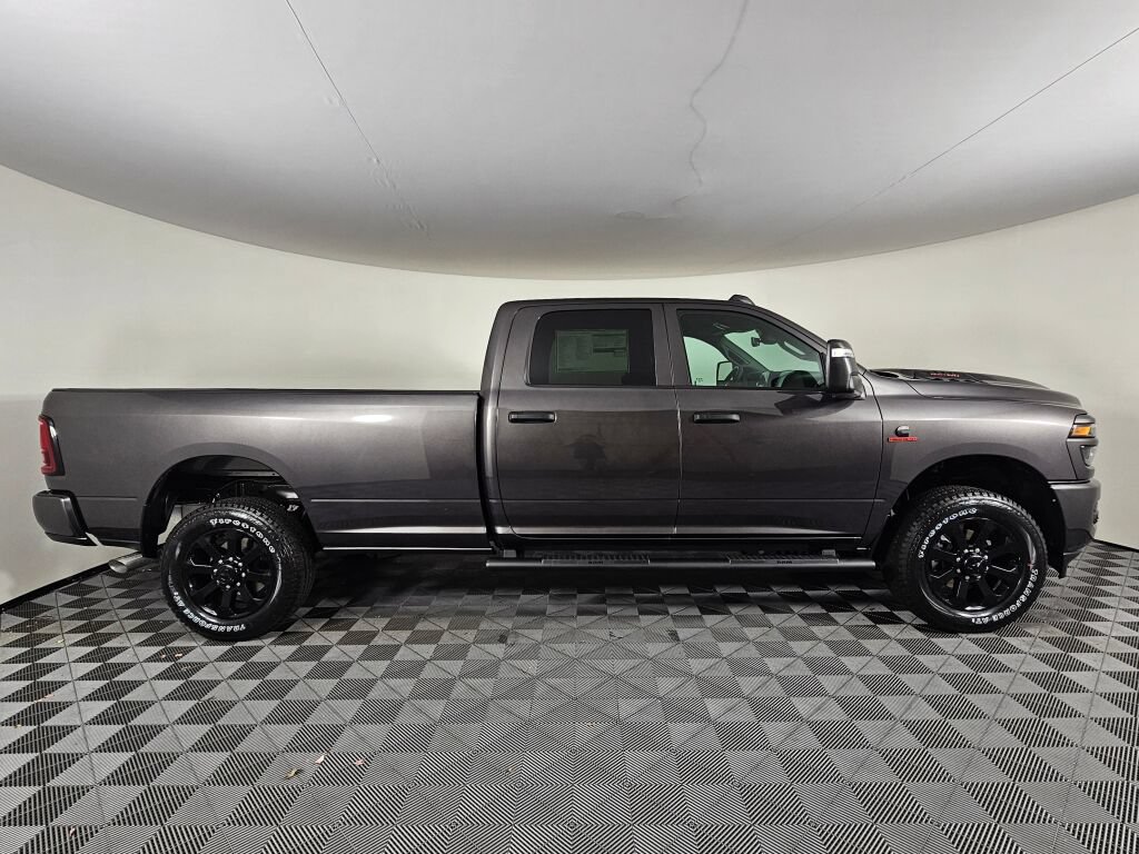 New 2026 RAM 2500 Tradesman AWD/4WD image 3