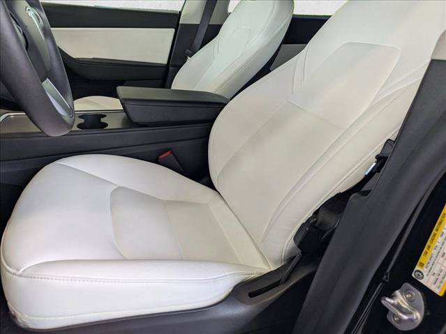 Used 2022 Tesla Model Y Performance AWD/4WD image 15