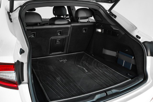 Used 2019 Maserati Levante image 50