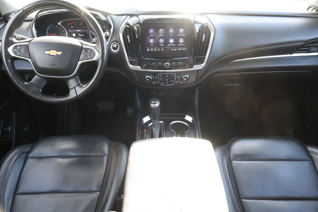 Used 2020 Chevrolet Traverse LT w/ LT Premium Package image 14