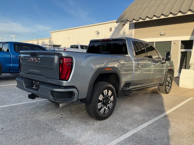 Used 2024 GMC Sierra 2500 Denali w/ Denali Reserve Package image 6