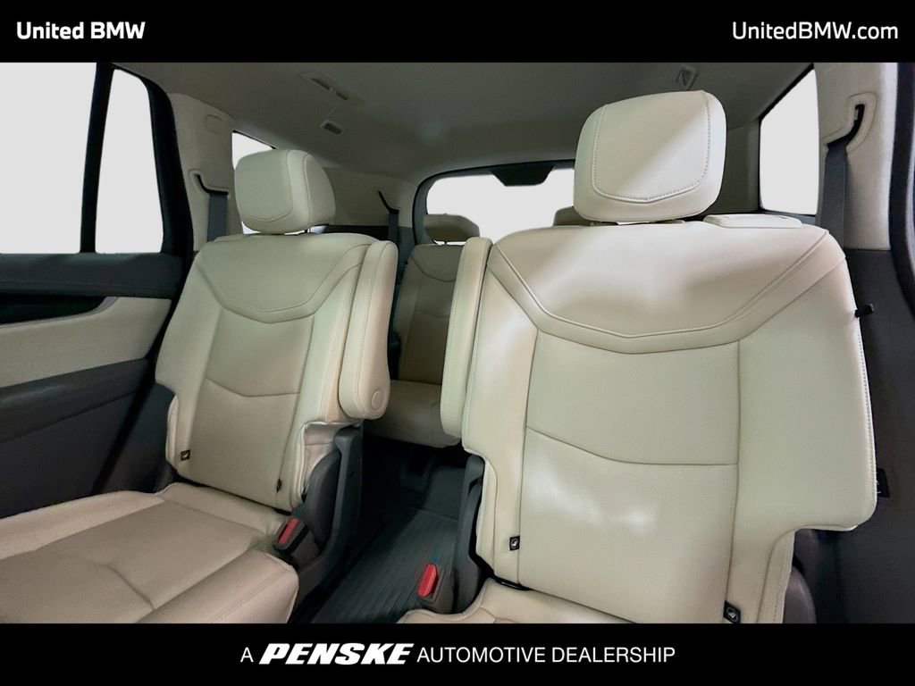 Used 2025 Cadillac XT6 Premium Luxury w/ Technology Package image 13