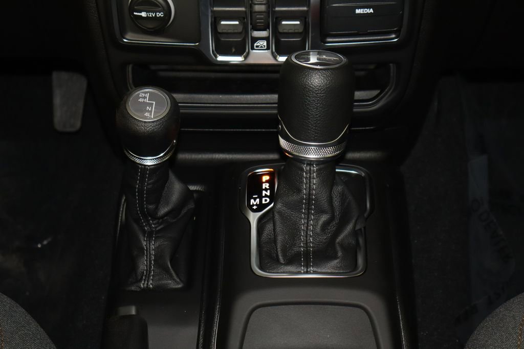 New 2026 Jeep Gladiator Sport image 13