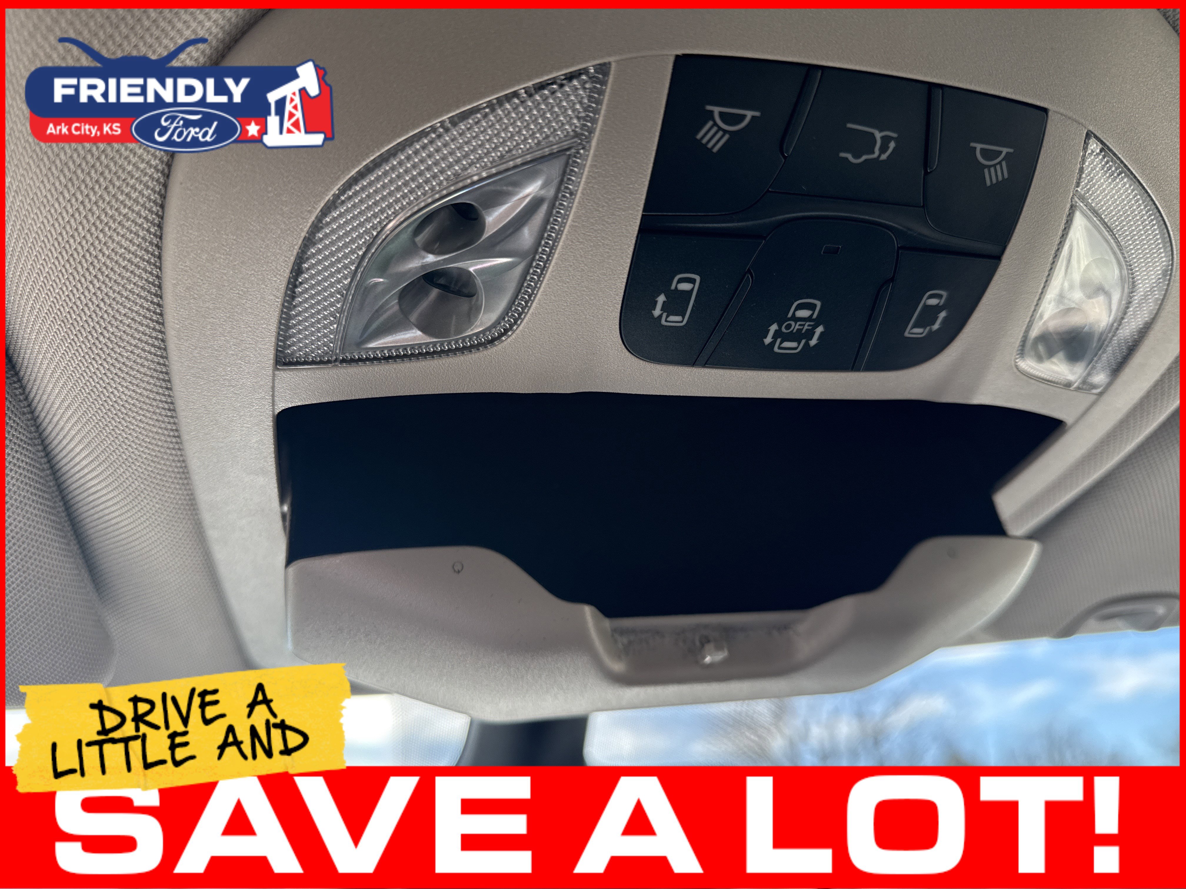 Used 2023 Chrysler Voyager LX FWD image 38