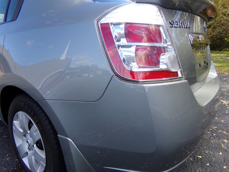 Used 2011 Nissan Sentra 2.0 image 13