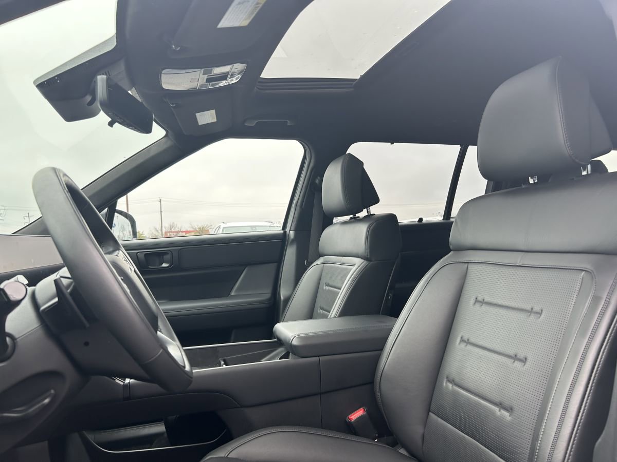 Used 2024 Hyundai Santa Fe Calligraphy image 8