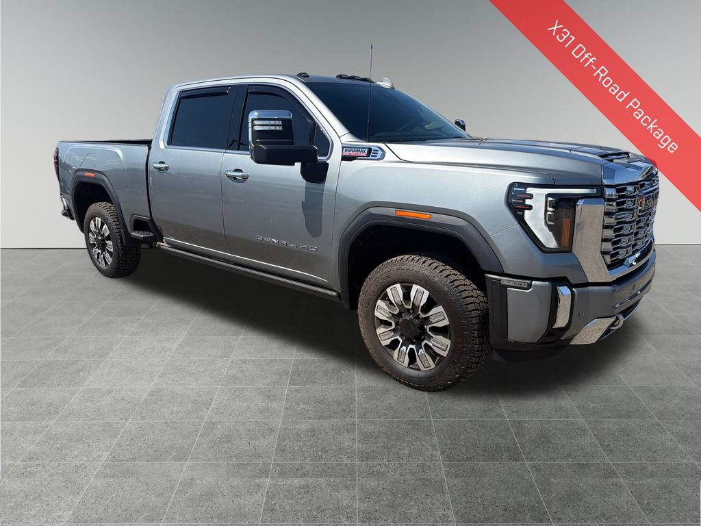 Used 2024 GMC Sierra 2500 Denali w/ Denali Reserve Package AWD/4WD image 9