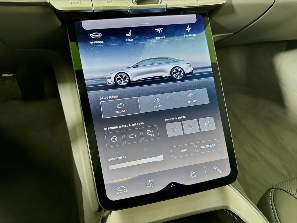Used 2024 Lucid Air Touring AWD/4WD image 24