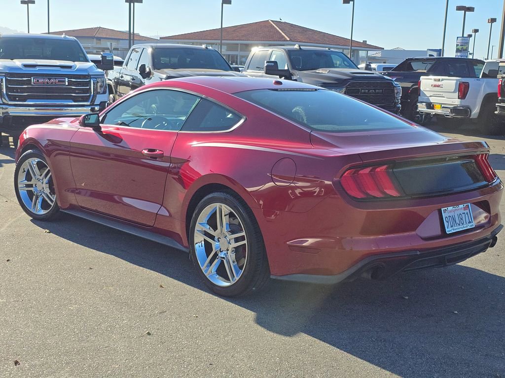 Used 2019 Ford Mustang Coupe image 3