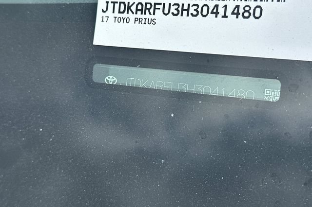 Used 2017 Toyota Prius Three FWD image 8