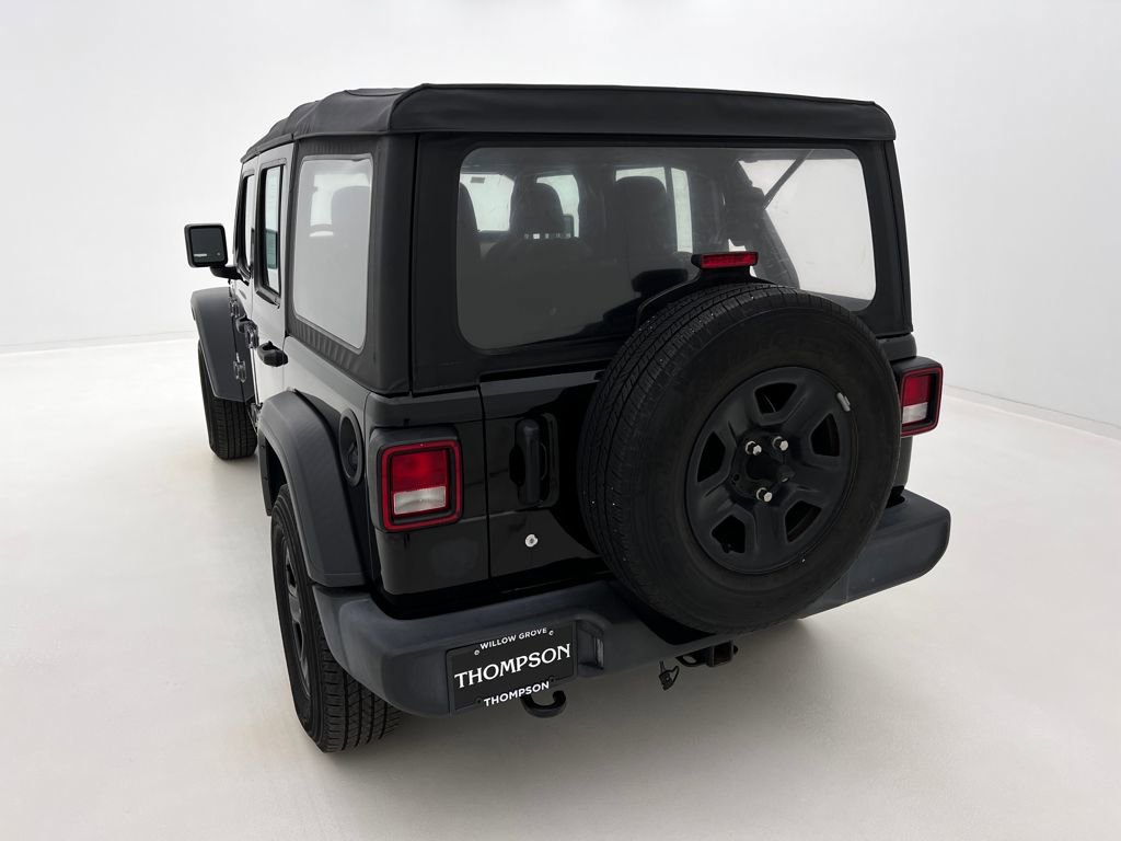 Used 2018 Jeep Wrangler Unlimited Sport image 13