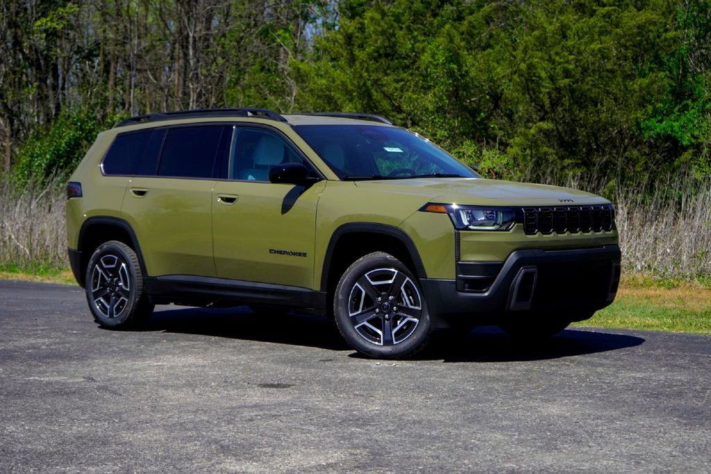 New 2026 Jeep Cherokee Laredo AWD/4WD image 2