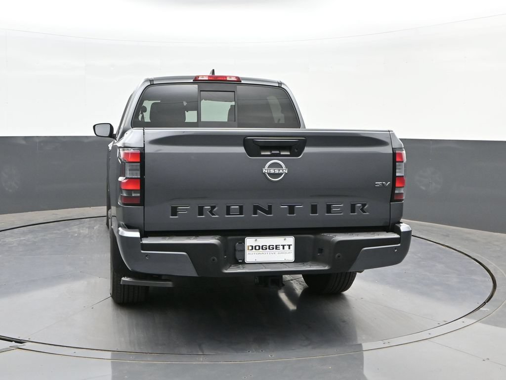 Used 2022 Nissan Frontier SV RWD image 8