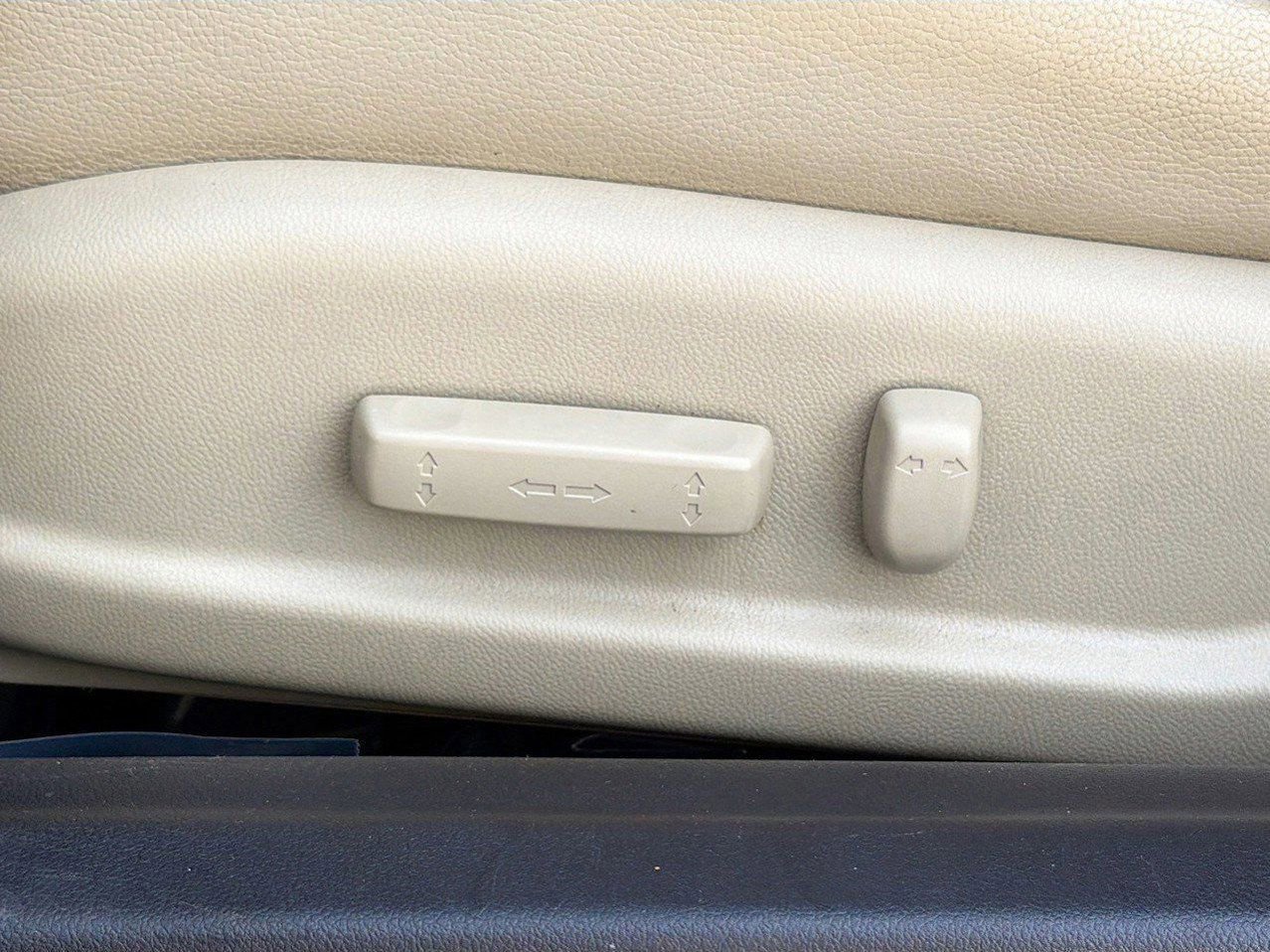 Used 2018 Acura ILX image 25