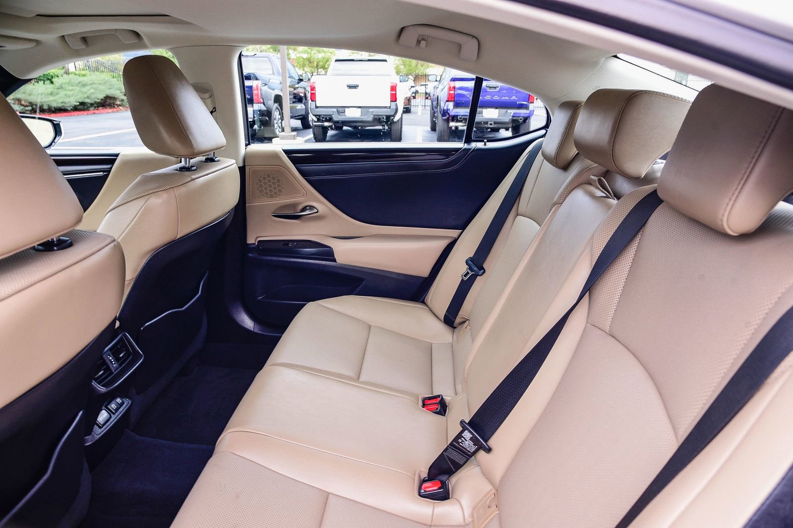 Used 2021 Lexus ES 350 w/ Premium Package image 22