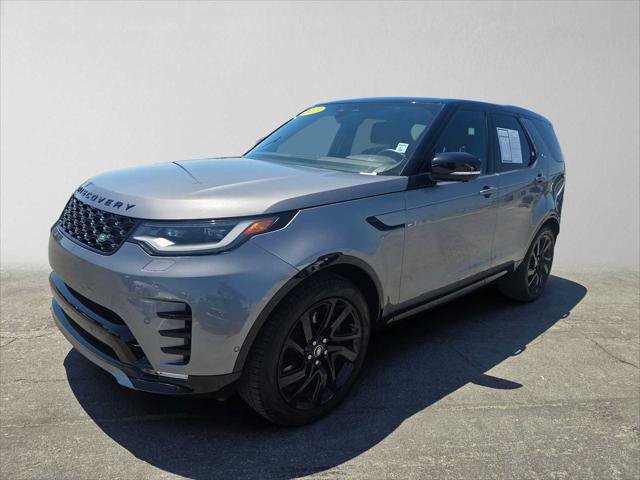 Used 2025 Land Rover Discovery Dynamic SE AWD/4WD image 7