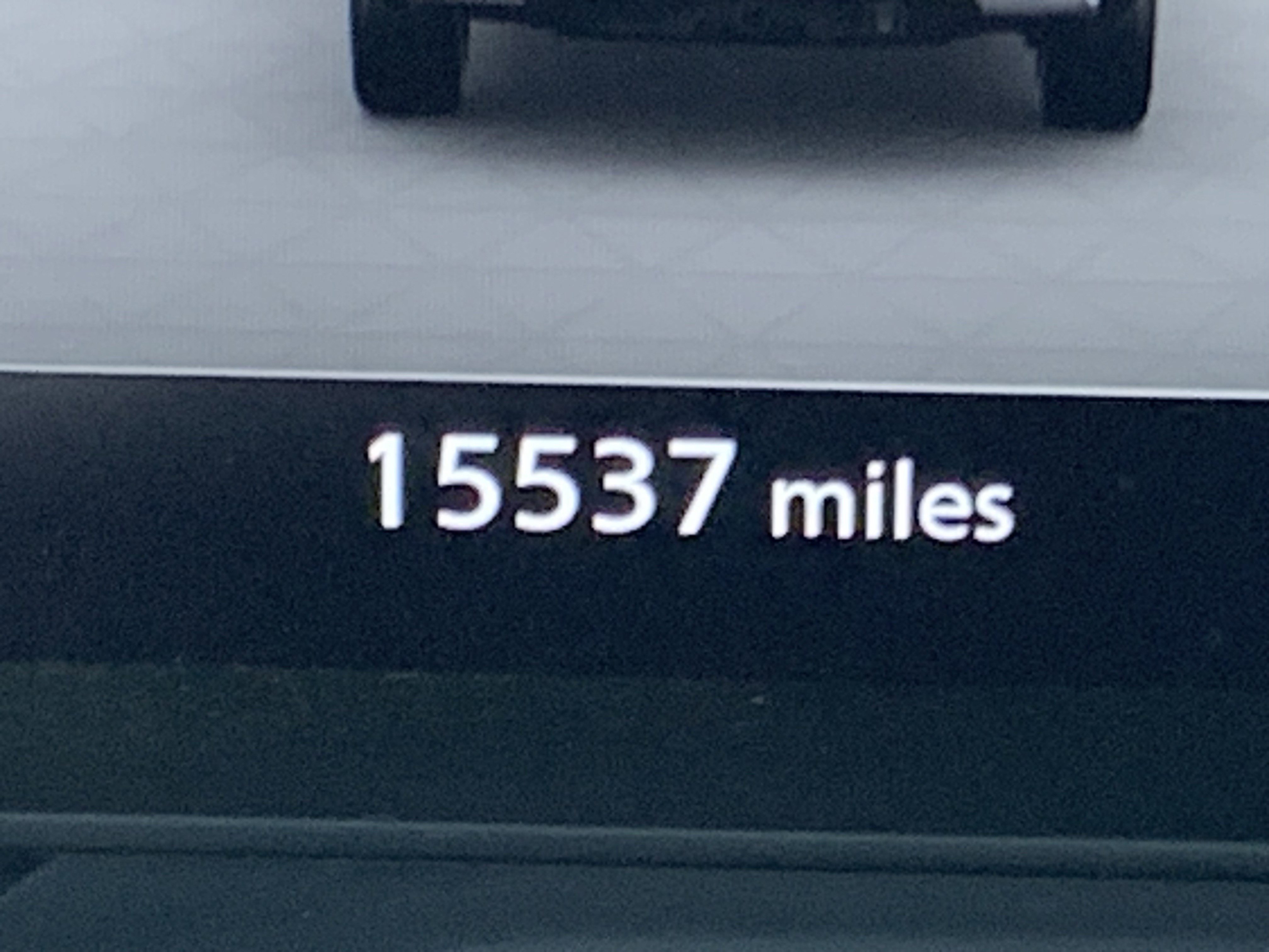 Used 2024 Nissan Pathfinder Platinum w/ Cargo Package image 22