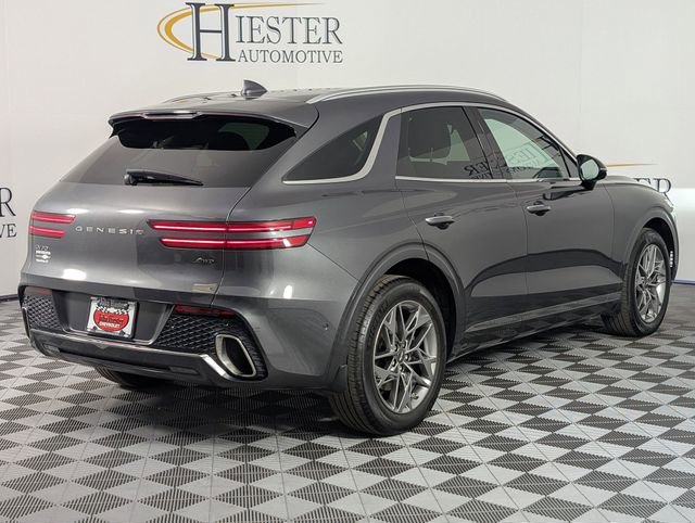 Used 2022 Genesis GV70 2.5T w/ Advanced Package image 7