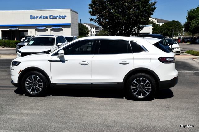 Used 2023 Lincoln Nautilus Reserve image 6