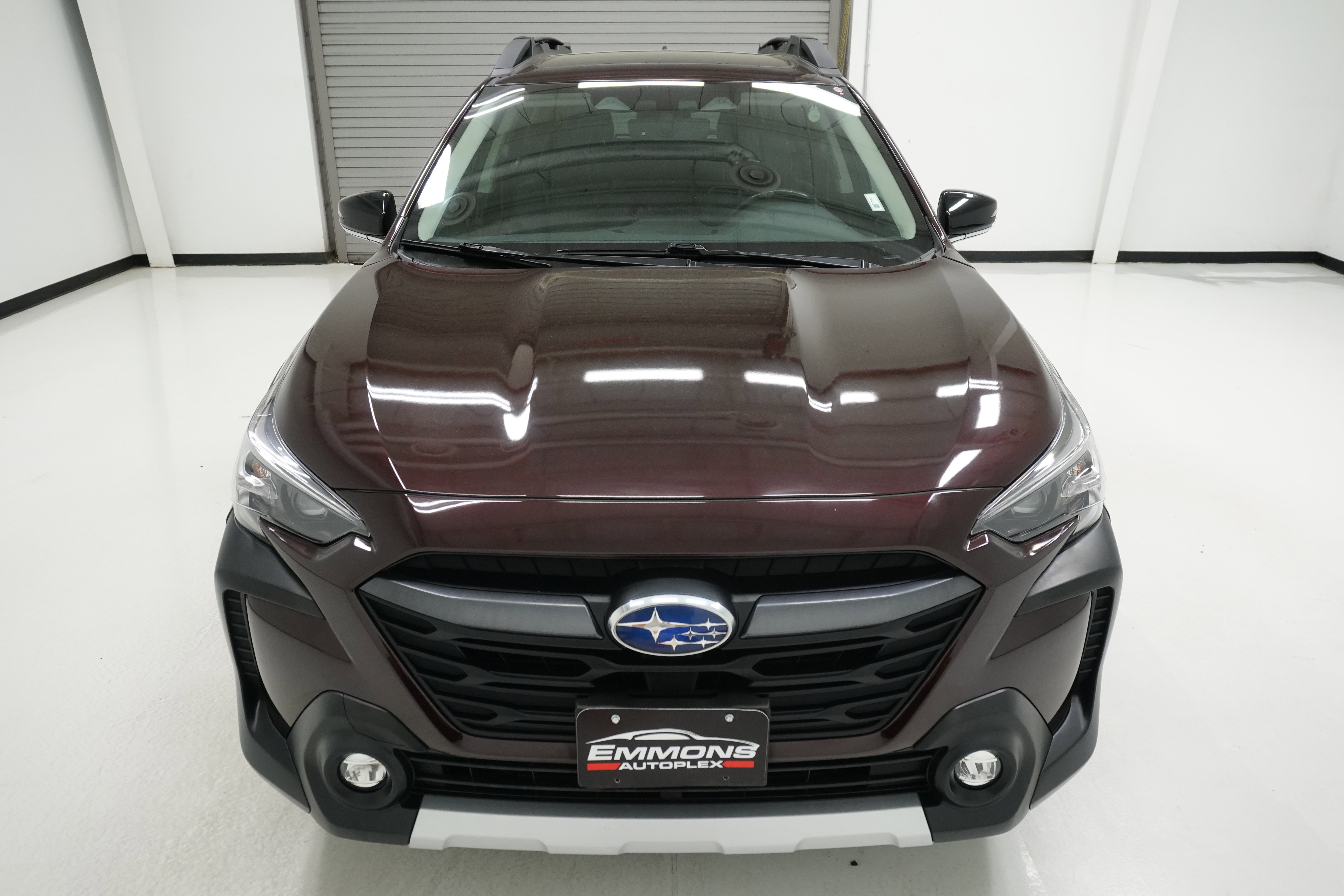 Used 2023 Subaru Outback Limited AWD/4WD image 2