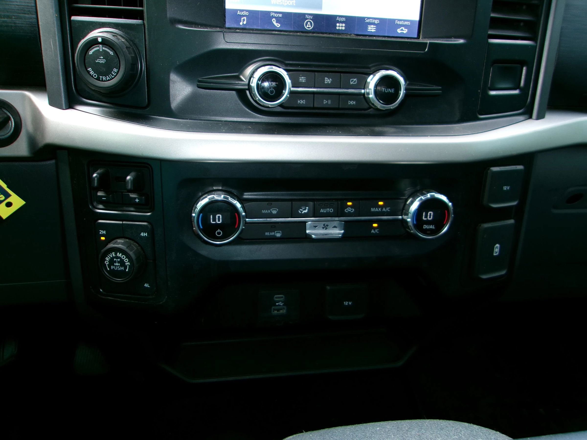 Used 2021 Ford F150 XLT w/ Equipment Group 301A Mid image 12