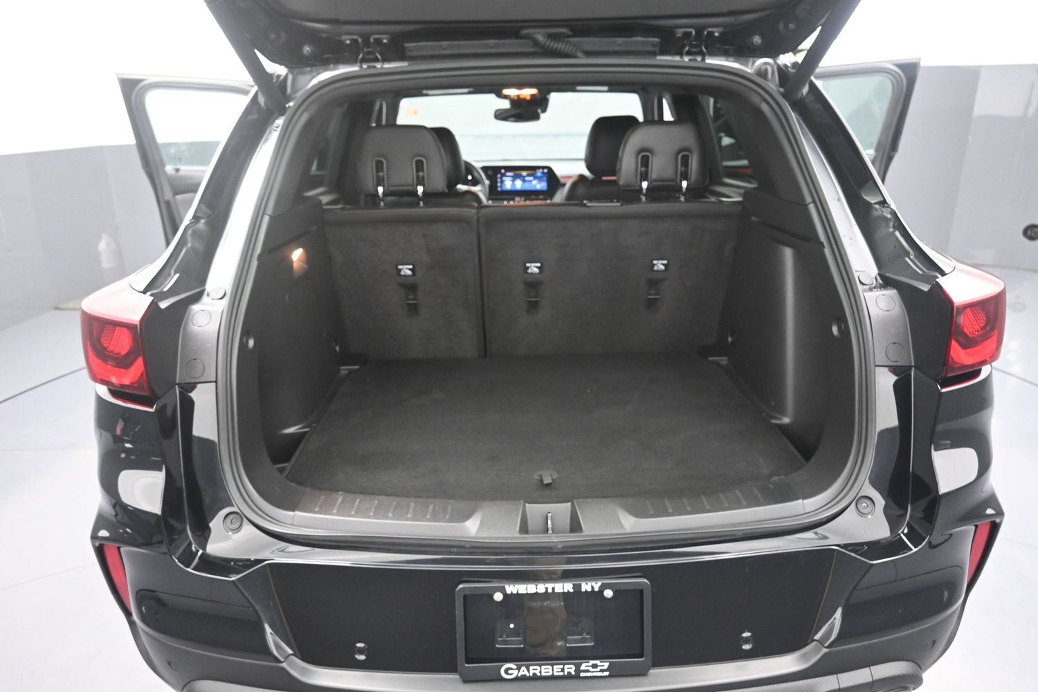 Used 2024 Chevrolet TrailBlazer RS w/ Convenience Package AWD/4WD image 40