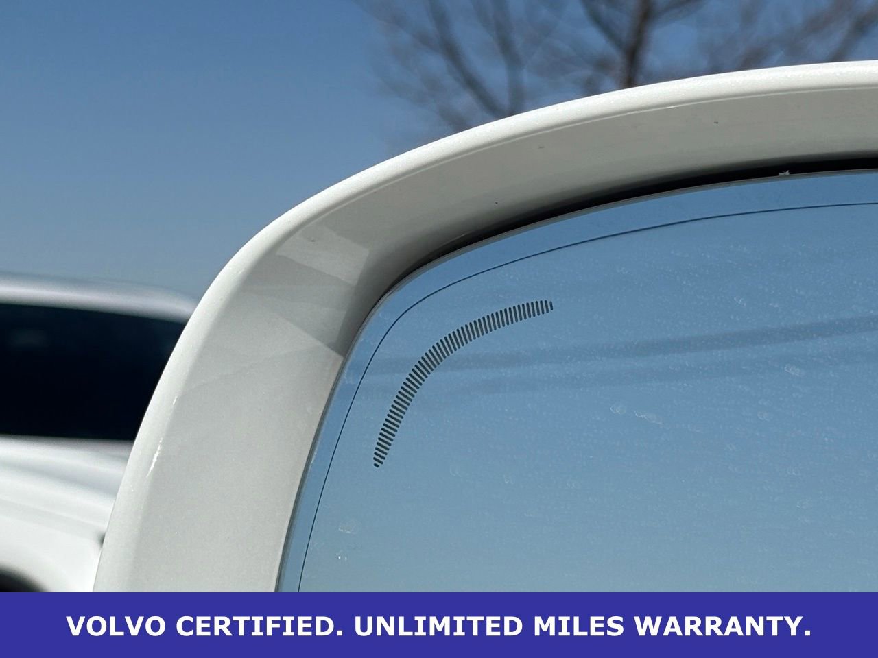 Certified 2025 Volvo XC90 B6 Plus image 12