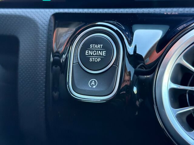 Certified 2025 Mercedes-Benz CLA 250 image 26