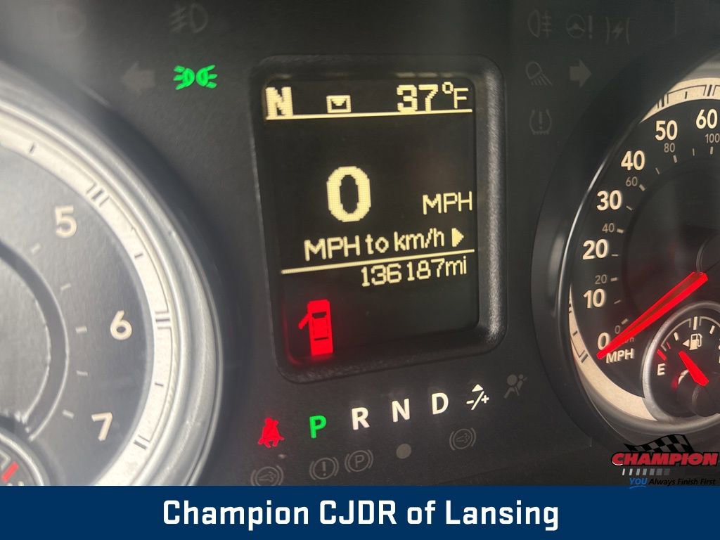 Used 2016 RAM 1500 ST w/ SXT Appearance Group image 25