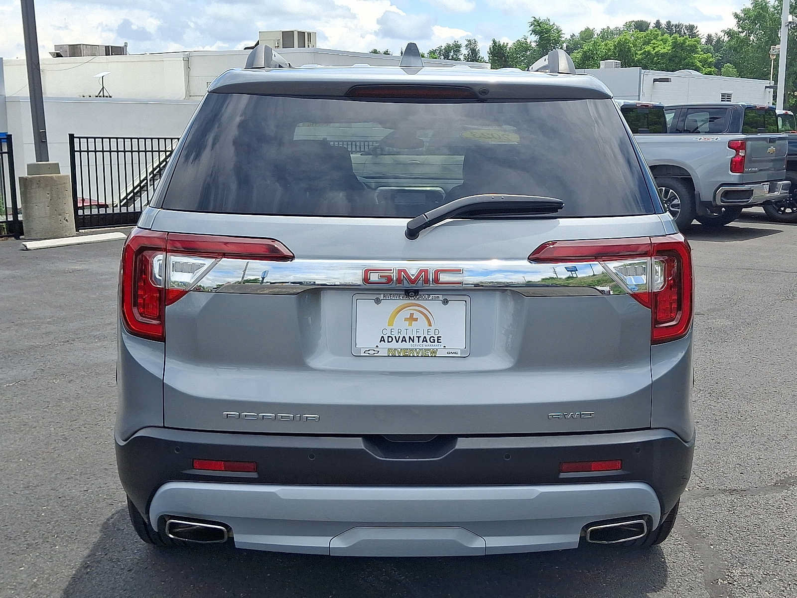 Used 2023 GMC Acadia SLE w/ Driver Convenience Package AWD/4WD image 6