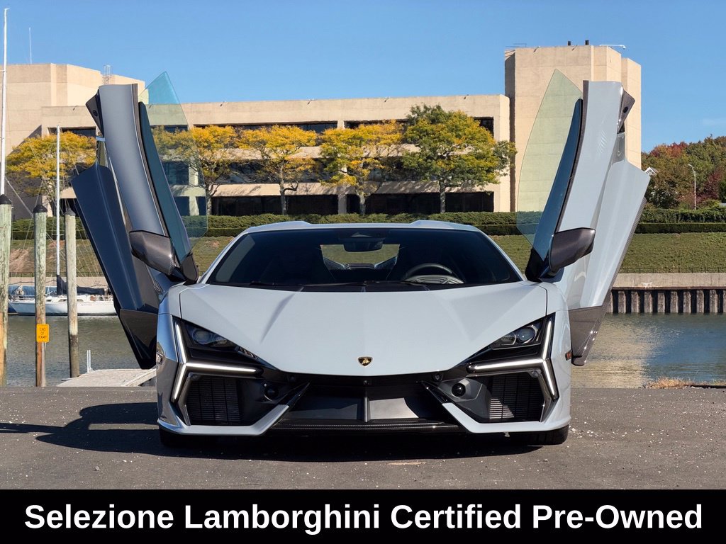Used 2025 Lamborghini Revuelto AWD/4WD image 9