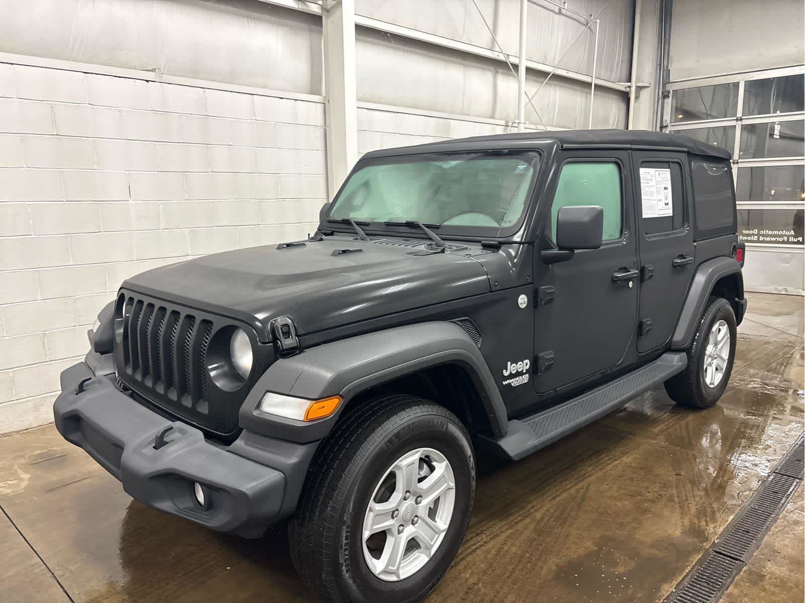 Used 2021 Jeep Wrangler Unlimited Sport image 39
