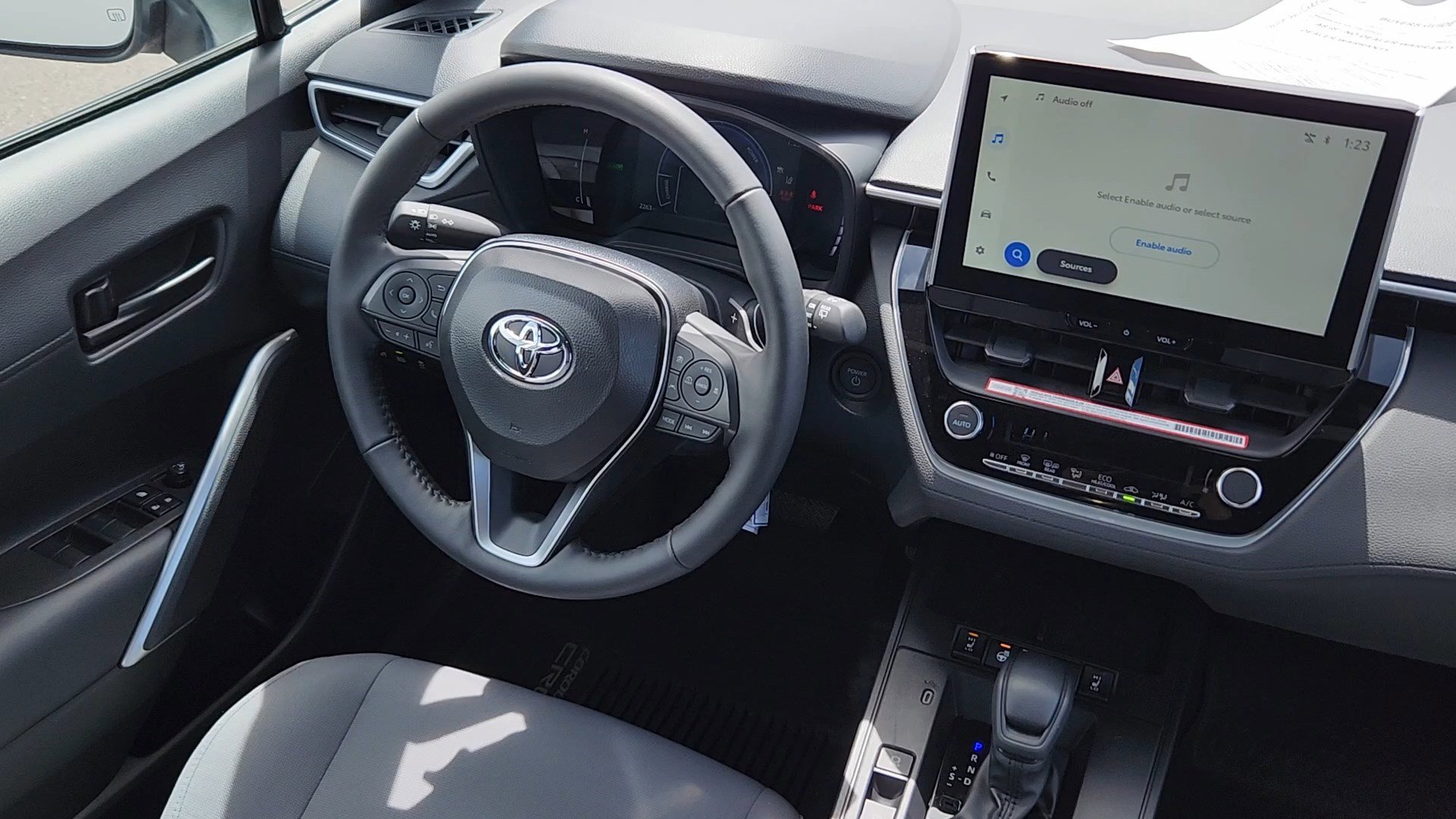 Used 2026 Toyota Corolla Cross SE w/ Moonroof Package AWD/4WD image 5