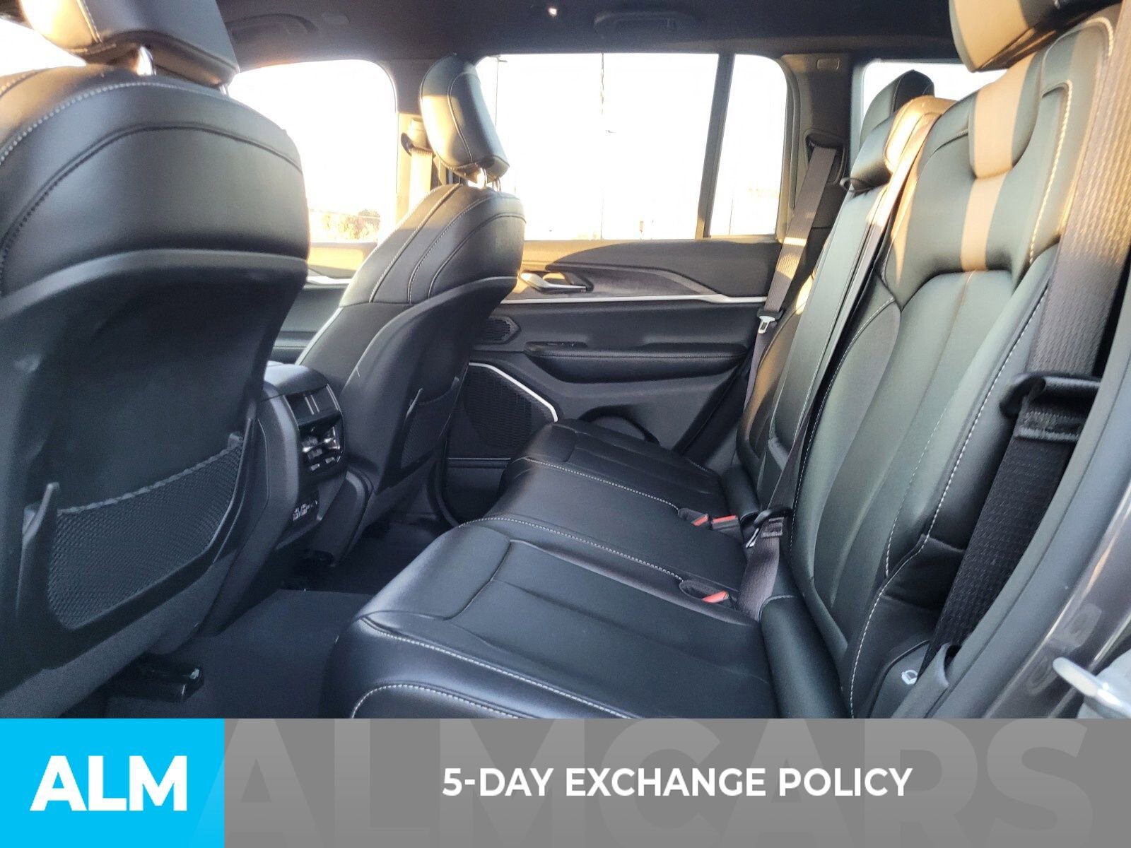 Used 2024 Jeep Grand Cherokee Limited 4xe image 4