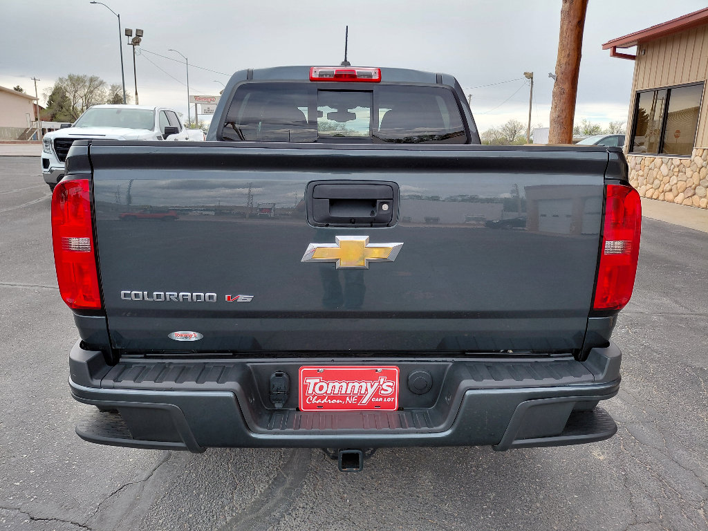 Used 2017 Chevrolet Colorado Z71 AWD/4WD image 7