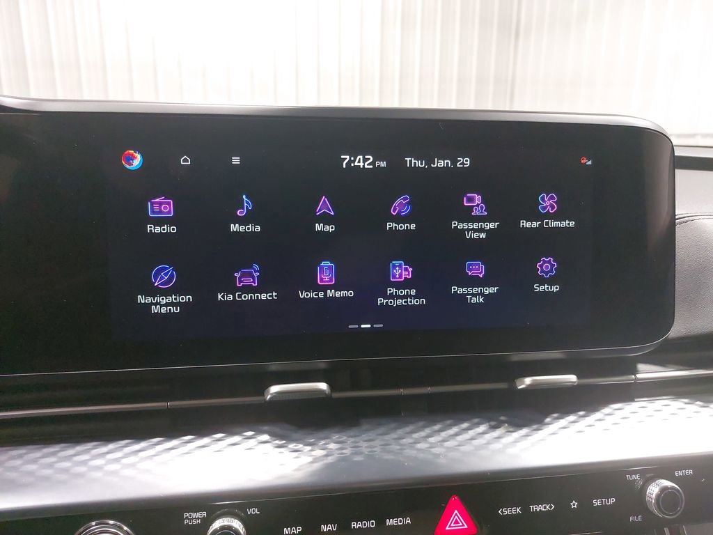 Used 2023 Kia Carnival SX Prestige image 23